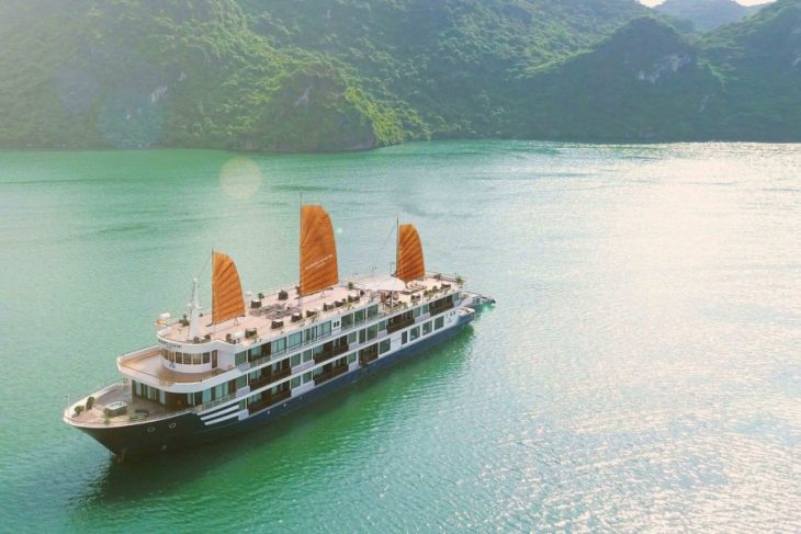Where To Stay In Halong Bay? Here Is Your Answer!